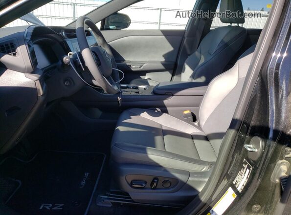 JTJABABB7SA011882 2025 LEXUS RZ Черный Вид салона спереди