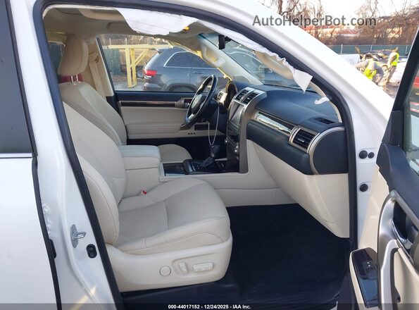 JTJAM7BX3L5256276 2020 LEXUS GX 460 Beige Widok wnętrza z przodu