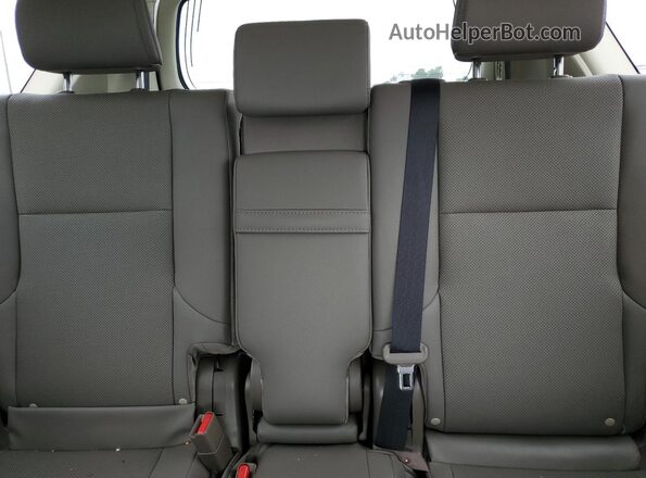 JTJAM7BX3P5369084 2023 LEXUS GX White უკანა სავარძლების ხედი