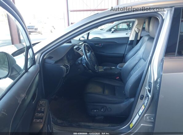 JTJBJRBZ3J2085750 2018 LEXUS NX 300H Gray Widok wnętrza z przodu