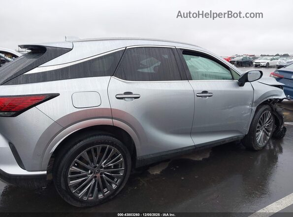 JTJCJMGA0R2015144 2024 LEXUS RX 450H+ Silver Rear interior view