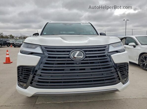 JTJGD7CX0S4002909 2025 LEXUS LX White Вид спереду