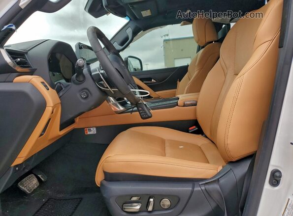 JTJGD7CX0S4002909 2025 LEXUS LX White Вид салону спереду