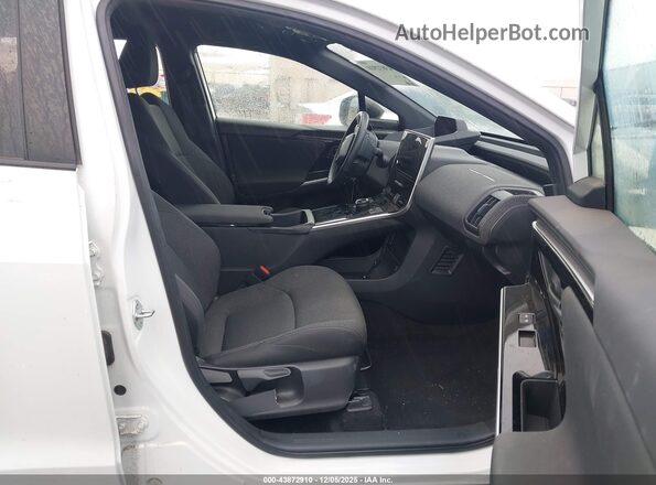 JTMABABA1PA025195 2023 SUBARU SOLTERRA White Vista interior delantera