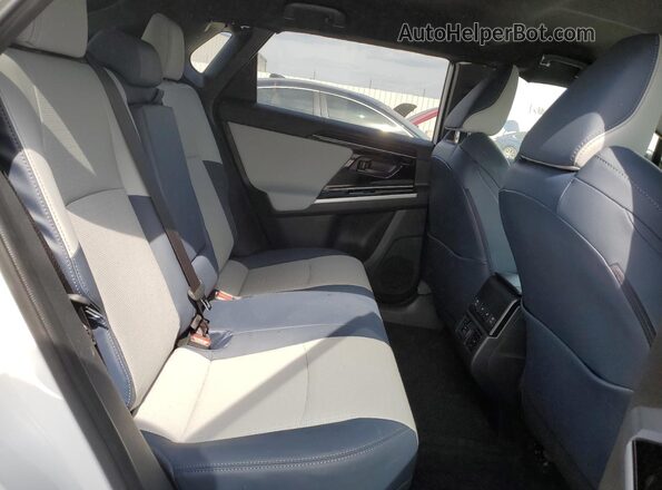 JTMABABA7SA093302 2025 SUBARU SOLTERRA White უკანა სალონის ხედი