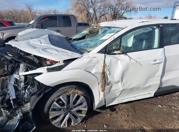 JTMBDAFCOTJ001099 2026 SUBARU SOLTERRA White Դիմացի տեսք