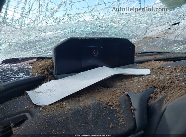 JTMBDAFCOTJ001099 2026 SUBARU SOLTERRA White Սալոնի 360 աստիճան տեսք