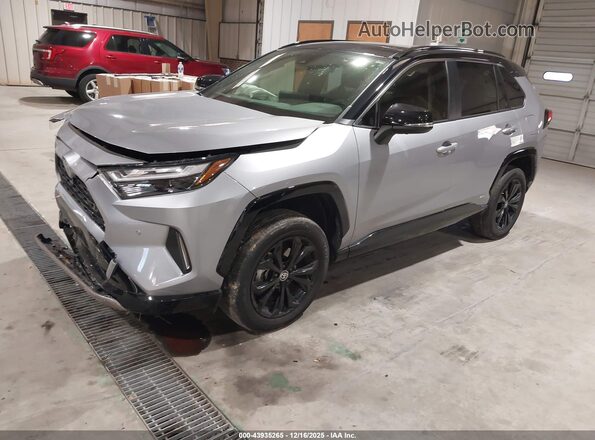 JTME6RFV1RD560675 2024 TOYOTA RAV4 HYBRID Silver Առջևի ձախ երեք քառորդ տեսարան
