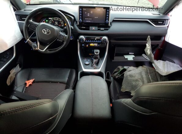 JTMEB3FV4ND110232 2022 TOYOTA RAV4 Красный Вид панели приборов