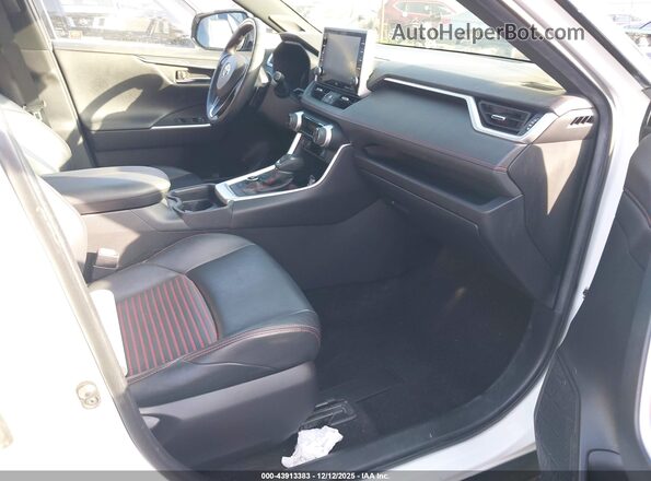 JTMEB3FV6MD006341 2021 TOYOTA RAV4 PRIME White წინა სალონის ხედი