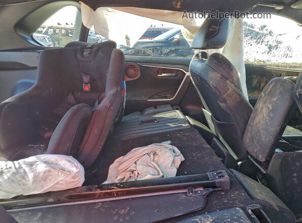 JTMEB3FV7ND102206 2022 TOYOTA RAV4 White Вид задньої частини салону