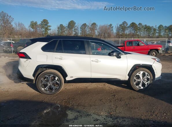 JTMFB3FV1SD274196 2025 TOYOTA RAV4 PLUG-IN HYBRID White Rear interior view