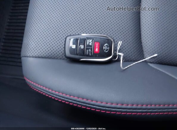 JTMFB3FV8SD250140 2025 TOYOTA RAV4 PLUG-IN HYBRID Blue წინა პანელის ხედი