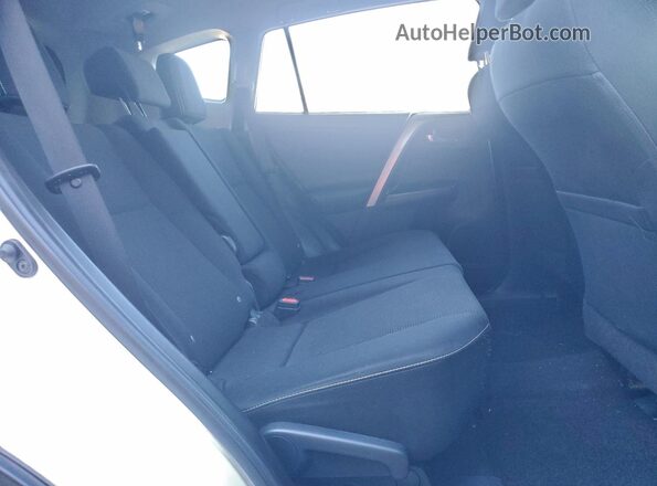JTMRFREV1GD179098 2016 TOYOTA LE White Widok wnętrza z tyłu