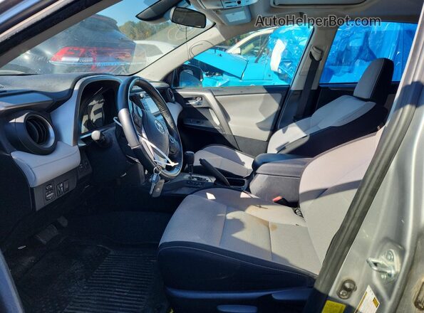 JTMRFREV6JJ222231 2018 TOYOTA RAV Серебряный 