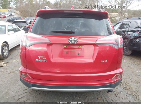 JTMWFREV7GJ096716 2016 TOYOTA LE Red 