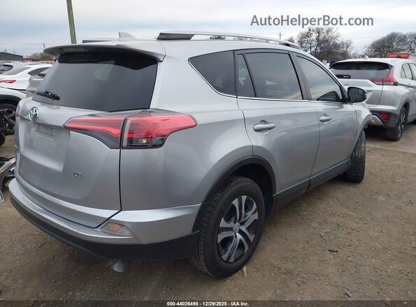 JTMZFREVXJJ193008 2018 TOYOTA LE Silver 