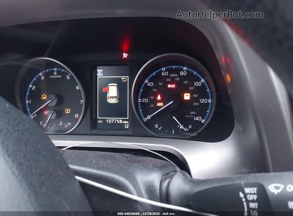 JTMZFREVXJJ193008 2018 TOYOTA LE Silver 
