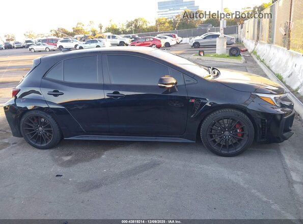 JTNABAAE8SA018043 2025 TOYOTA LL Black უკანა სალონის ხედი