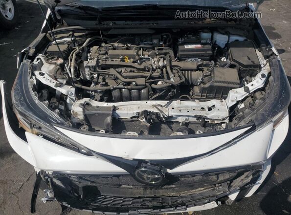 JTND4MBE2N3159884 2022 TOYOTA LL White 