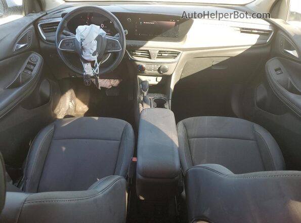 KL4AMBS26RB147065 2024 BUICK ENCORE Белый Вид панели приборов