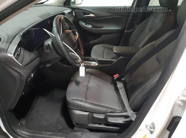 KL4AMBSL4SB137519 2025 BUICK ENCORE White 