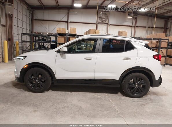 KL4AMDSL6RB136846 2024 BUICK ENCORE White Սալոնի 360 աստիճան տեսք