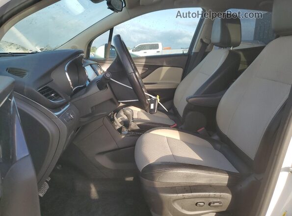 KL4CJASB3JB699302 2018 BUICK ENCORE White 