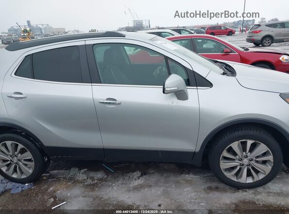 KL4CJESB5KB913540 2019 BUICK ENCORE Silver Vista interior trasera