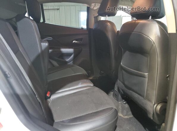 KL4CJESM2NB509567 2022 BUICK ENCORE White Rear seats view