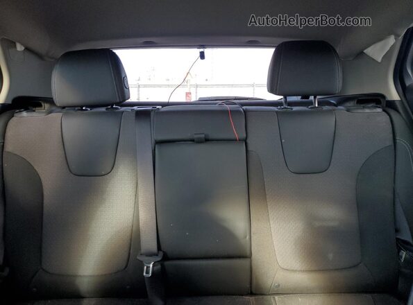 KL4MMDS22PB100279 2023 BUICK ENCORE Silver Rear seats view