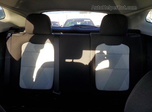 KL77LFE27RC204922 2024 CHEVROLET TRAX Blue Widok tylnych siedzeń