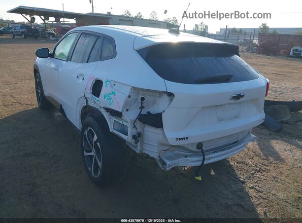 KL77LGE27RC212430 2024 CHEVROLET TRAX White წინა ხედი