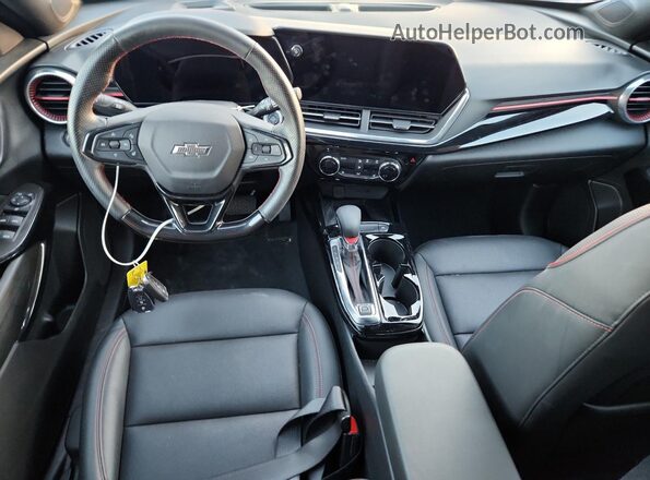 KL77LJE23RC047473 2024 CHEVROLET TRAX Blue Вид панелі приладів