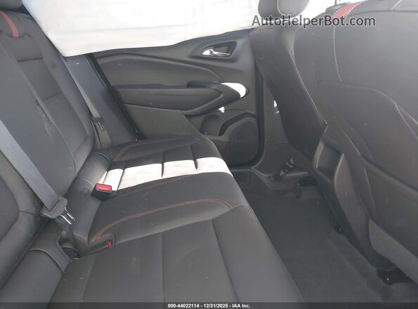 KL77LJEP0TC014904 2026 CHEVROLET TRAX Black VIN sticker view