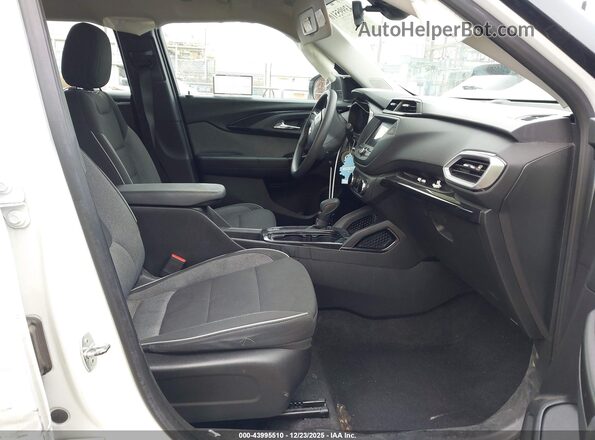 KL79MMS20NB098778 2022 CHEVROLET TRAILBLAZER White წინა სალონის ხედი