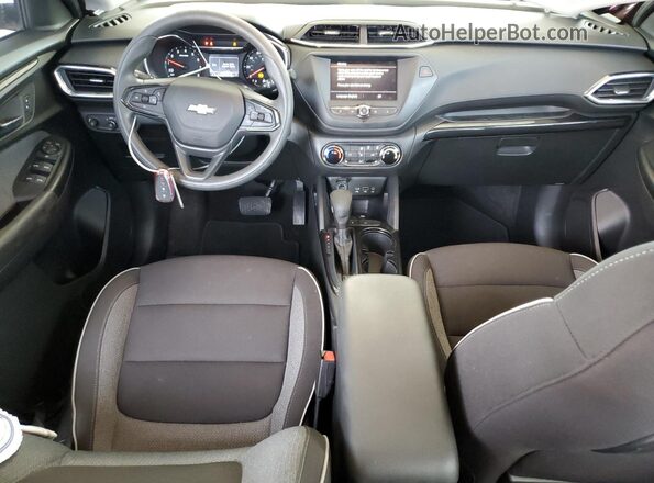 KL79MPS26PB095646 2023 CHEVROLET TRAILBLAZER Burgundy Widok deski rozdzielczej