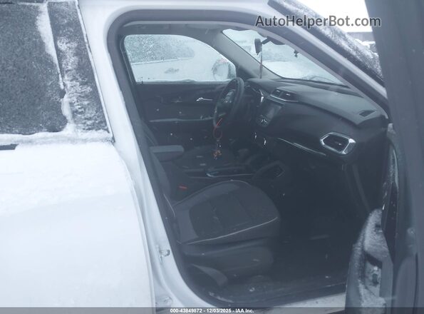 KL79MRSL0NB092291 2022 CHEVROLET TRAILBLAZER White Սալոնի դիմացի տեսք