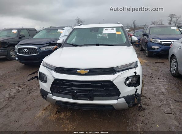 KL79MRSL2MB166549 2021 CHEVROLET TRAILBLAZER White Widok wnętrza z tyłu