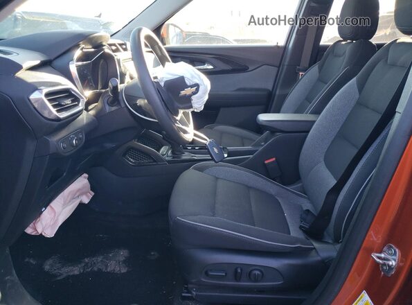 KL79MRSL4NB102935 2022 CHEVROLET TRAILBLAZER Orange Սալոնի դիմացի տեսք