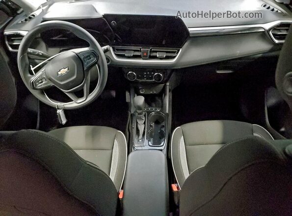KL79MRSL8SB185961 2025 CHEVROLET TRAILBLAZER Black Առջևի վահանակի տեսք
