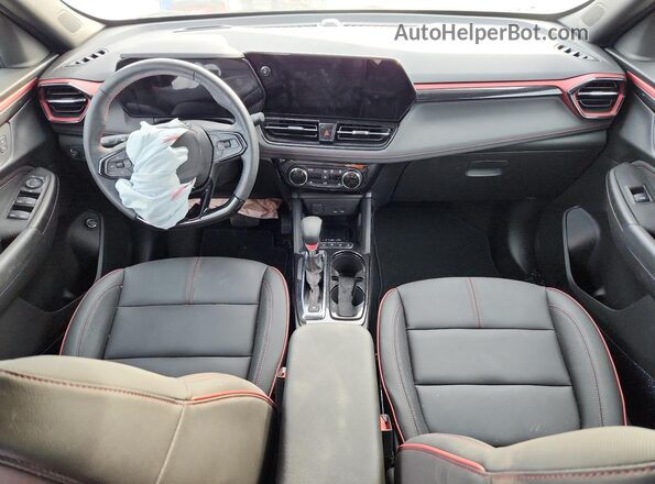 KL79MTSL1TB013866 2026 CHEVROLET TRAILBLAZER White წინა პანელის ხედი