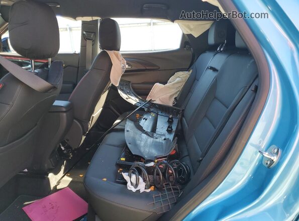 KL79MTSL1TB019652 2026 CHEVROLET TRAILBLAZER Blue Widok wnętrza z tyłu