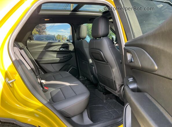 KL79MTSL9PB098171 2023 CHEVROLET TRAILBLAZER Yellow 