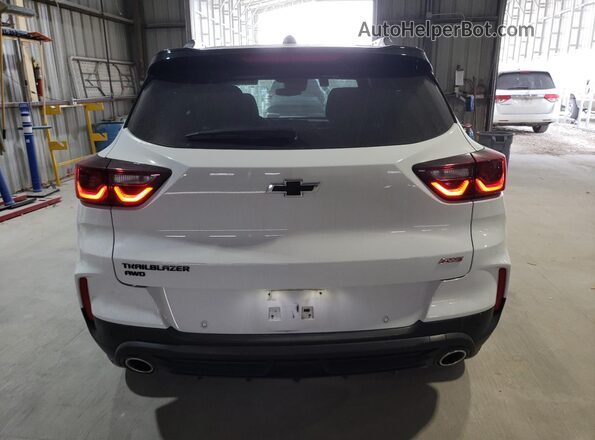 KL79MUSL3RB189087 2024 CHEVROLET TRAILBLAZER White Հետևի տեսք
