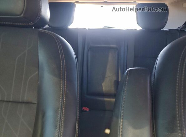 KL7CJLSB5MB311439 2021 CHEVROLET TRAX Silver Vista de los asientos traseros