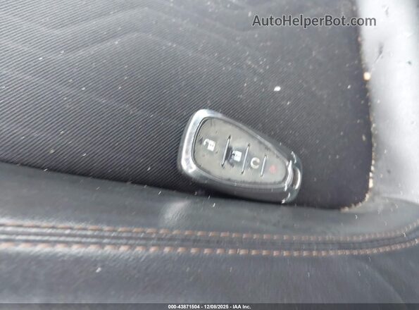 KL7CJLSM0NB513186 2022 CHEVROLET TRAX Black წინა პანელის ხედი