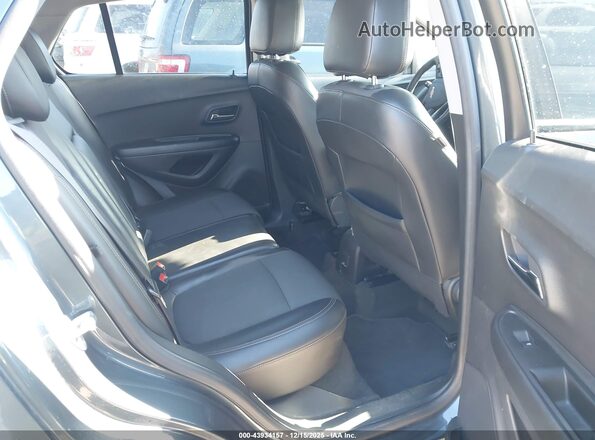 KL7CJLSM2NB564012 2022 CHEVROLET TRAX Blue VIN კოდის სტიკერის ხედი