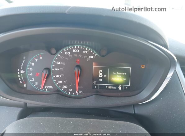 KL7CJNSM2NB545214 2022 CHEVROLET TRAX Silver Widok tylnych siedzeń