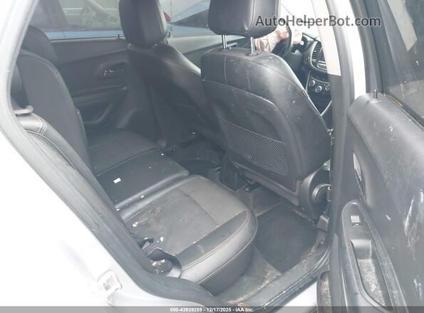 KL7CJPSB9MB354124 2021 CHEVROLET TRAX Gray 